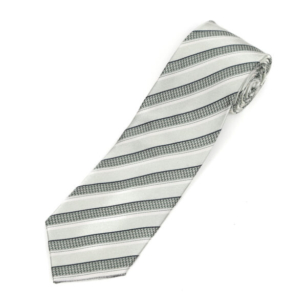 M-TIE05